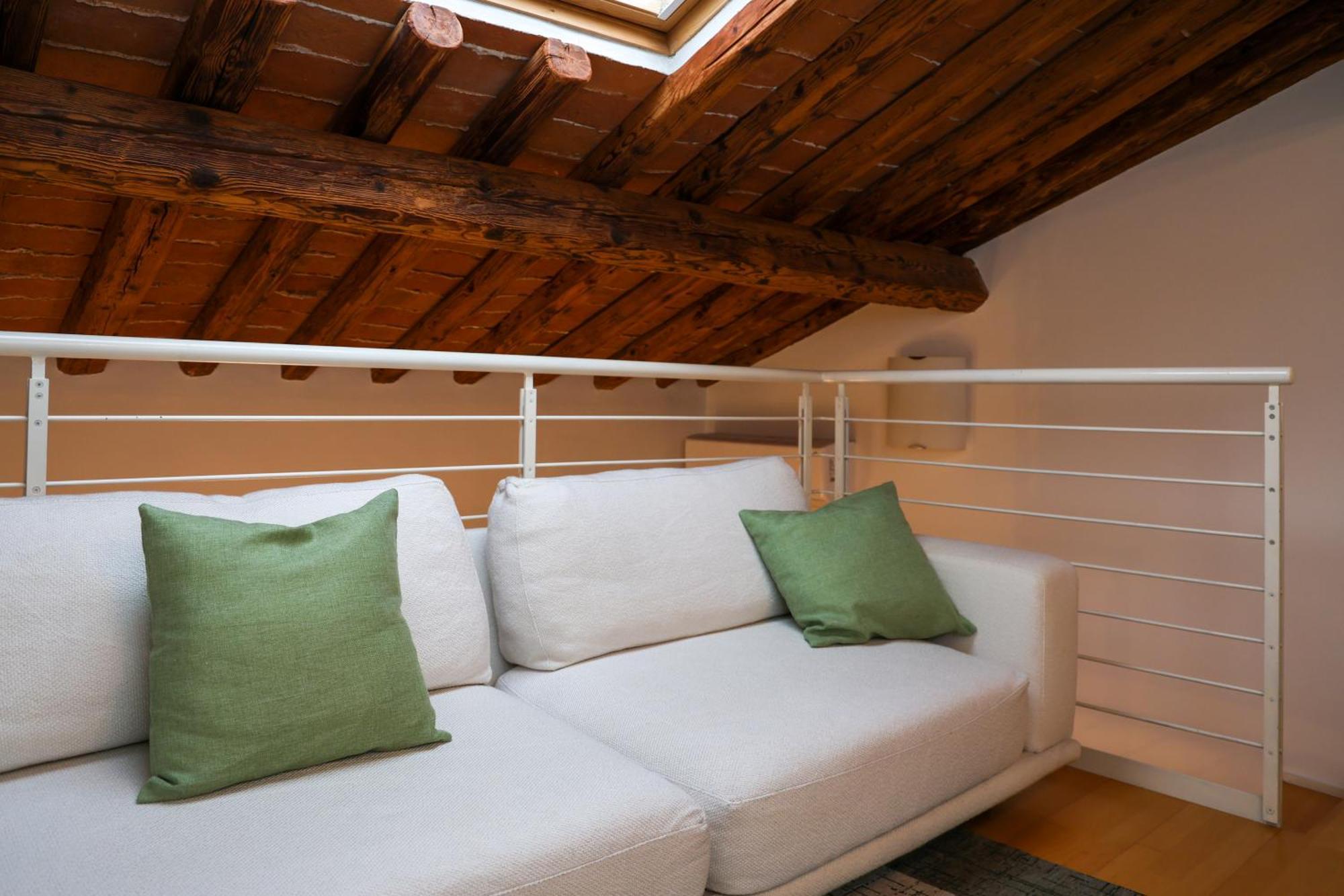 Cindy House - Centro Storico Apartment Bassano del Grappa Bagian luar foto