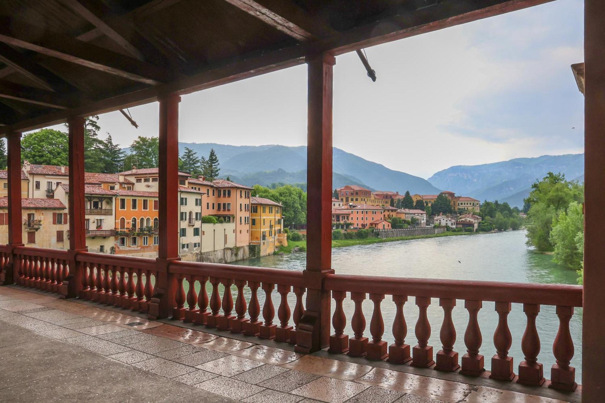 Cindy House - Centro Storico Apartment Bassano del Grappa Bagian luar foto
